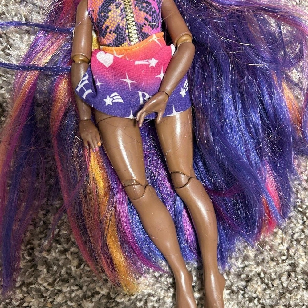 Rainbow High Fashion Doll Pacific Coast Phaedra Westward Rainbow Hair Swim - Picture 3 of 5